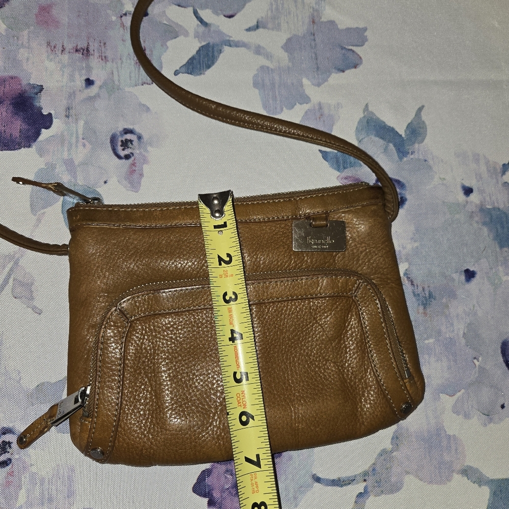 Tignanello leather crossbody purse - Picture 9 of 15